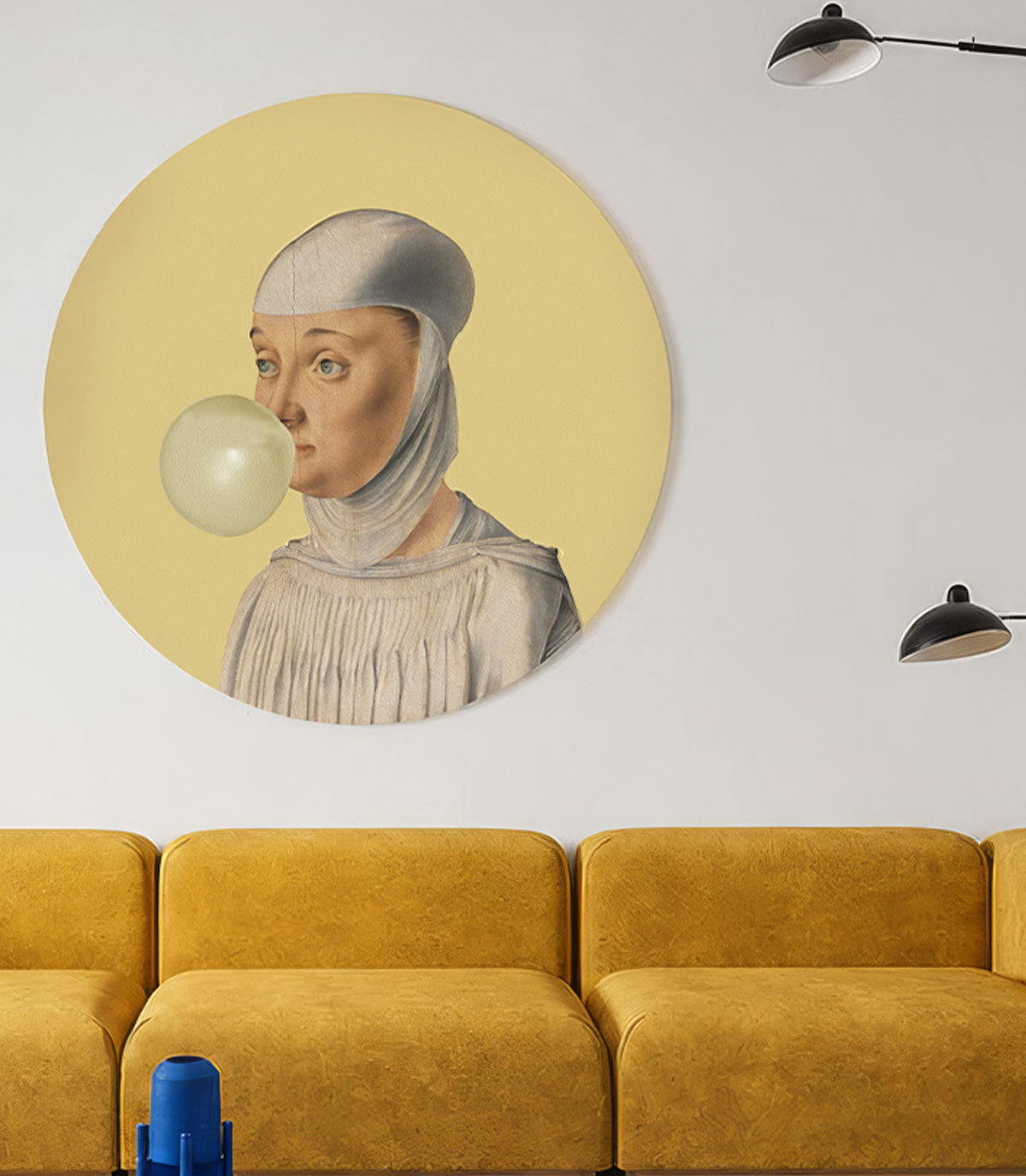 Dots Woman with Bubble Gum Lemon