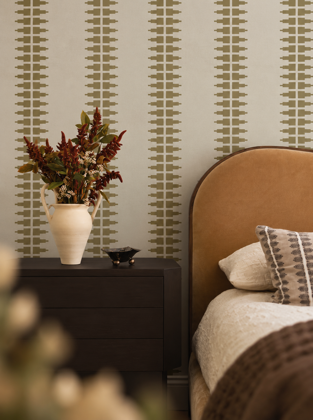 Tapeta Ornament Line Clay Golden Olive