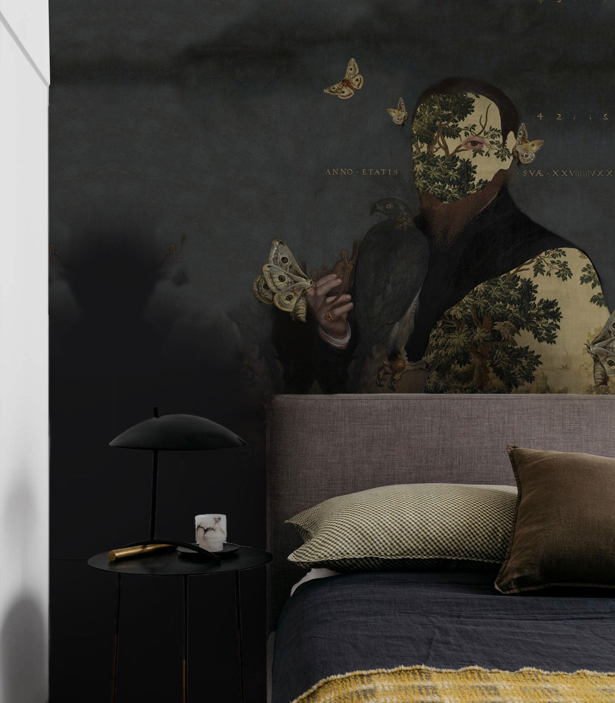 Tapeta Gentleman Moth