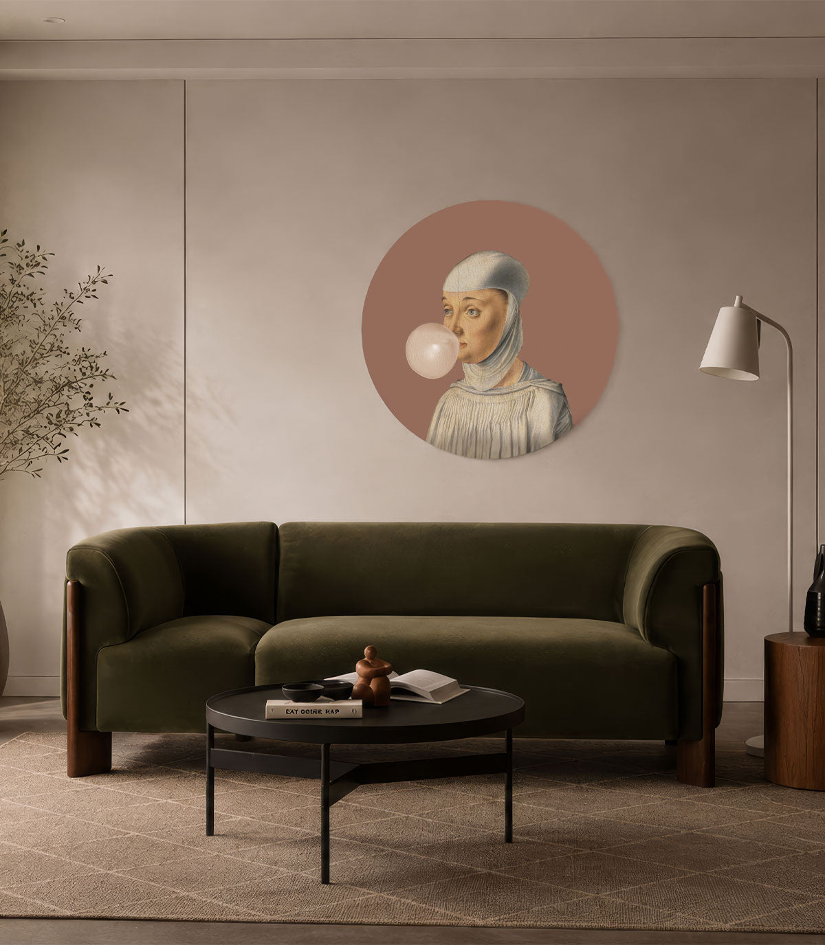 Dots Woman with Bubble Gum Mocha