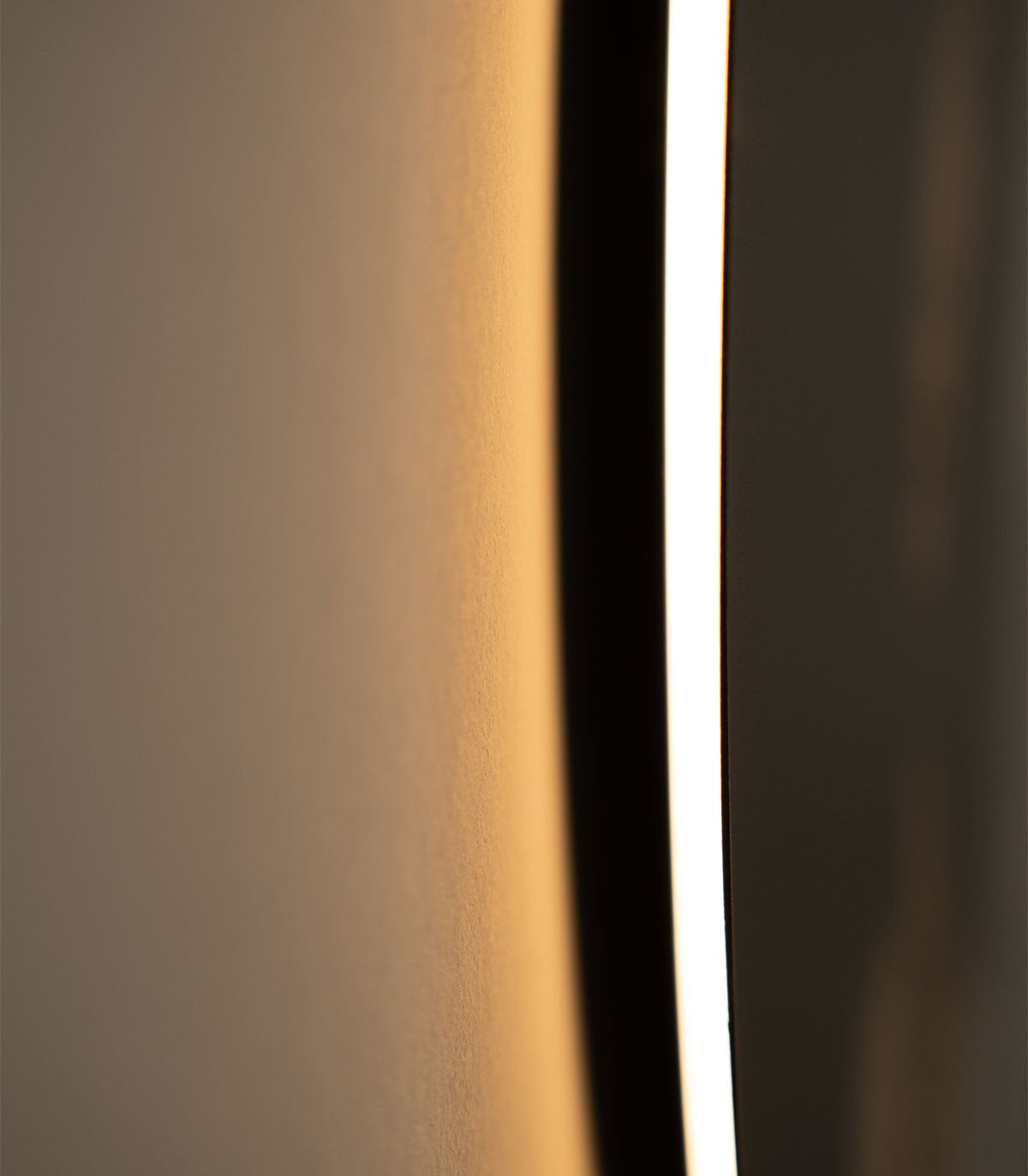 Dots Lighting Lady fern